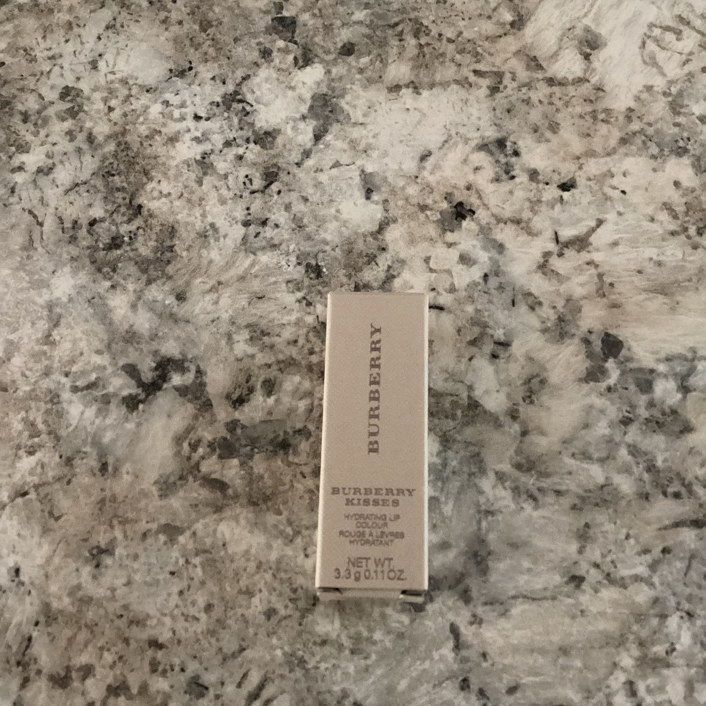 Burberry Kisses Lipstick UNION RED No.113